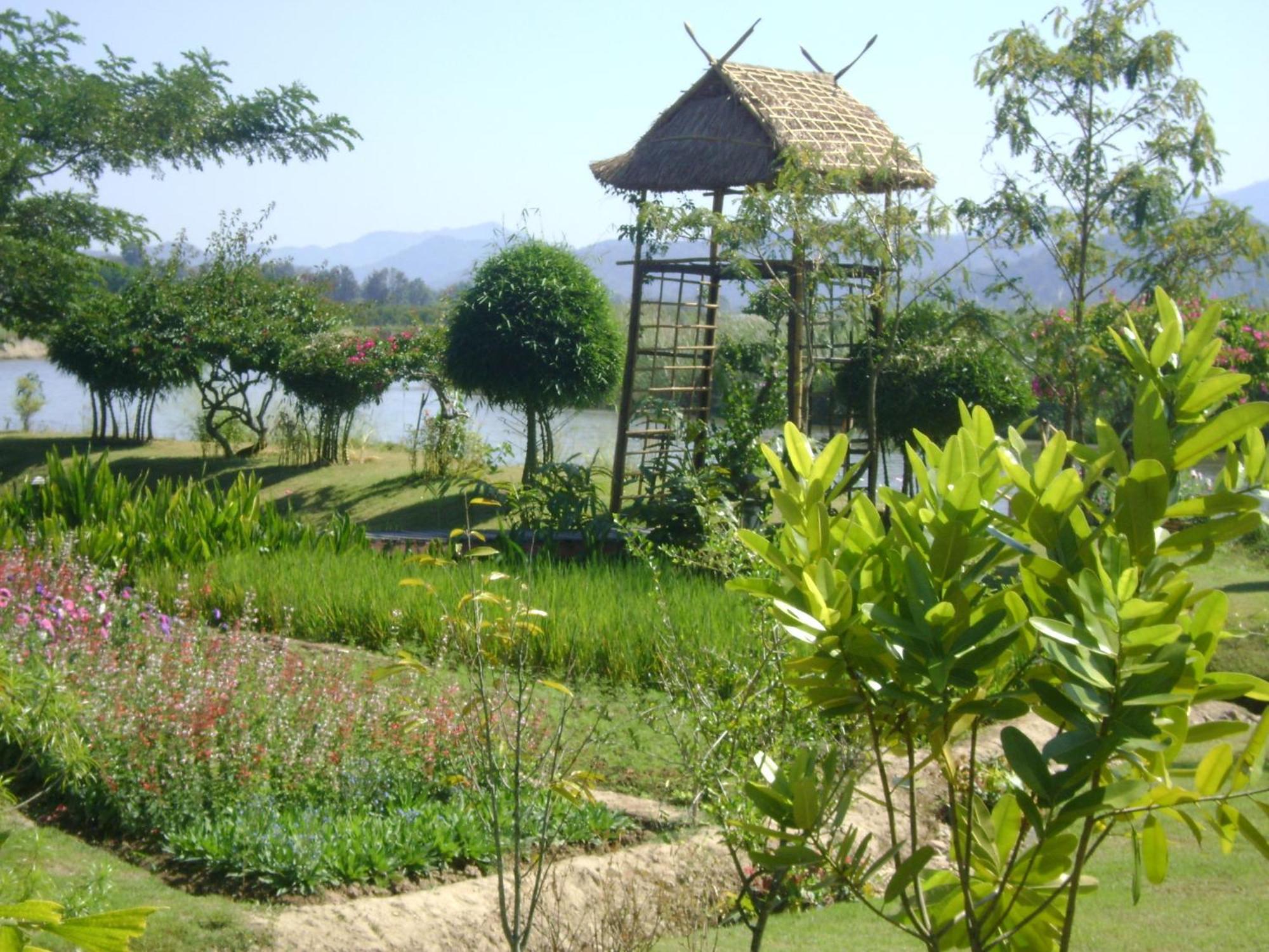 Maekok River Village Resort Meaj Kültér fotó