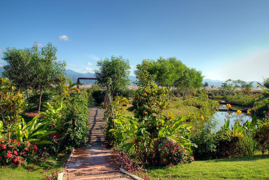 Maekok River Village Resort Meaj Kültér fotó